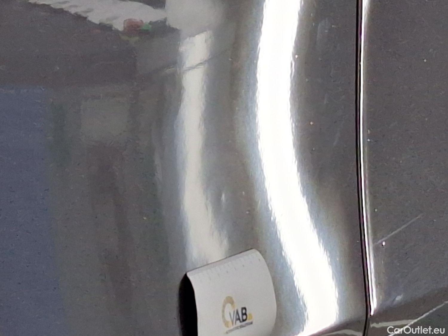  Mercedes  A-Klasse Mercedes, A-Class Berline '18, Mercedes-Benz  Limousine A 180 d DCT Busin #29