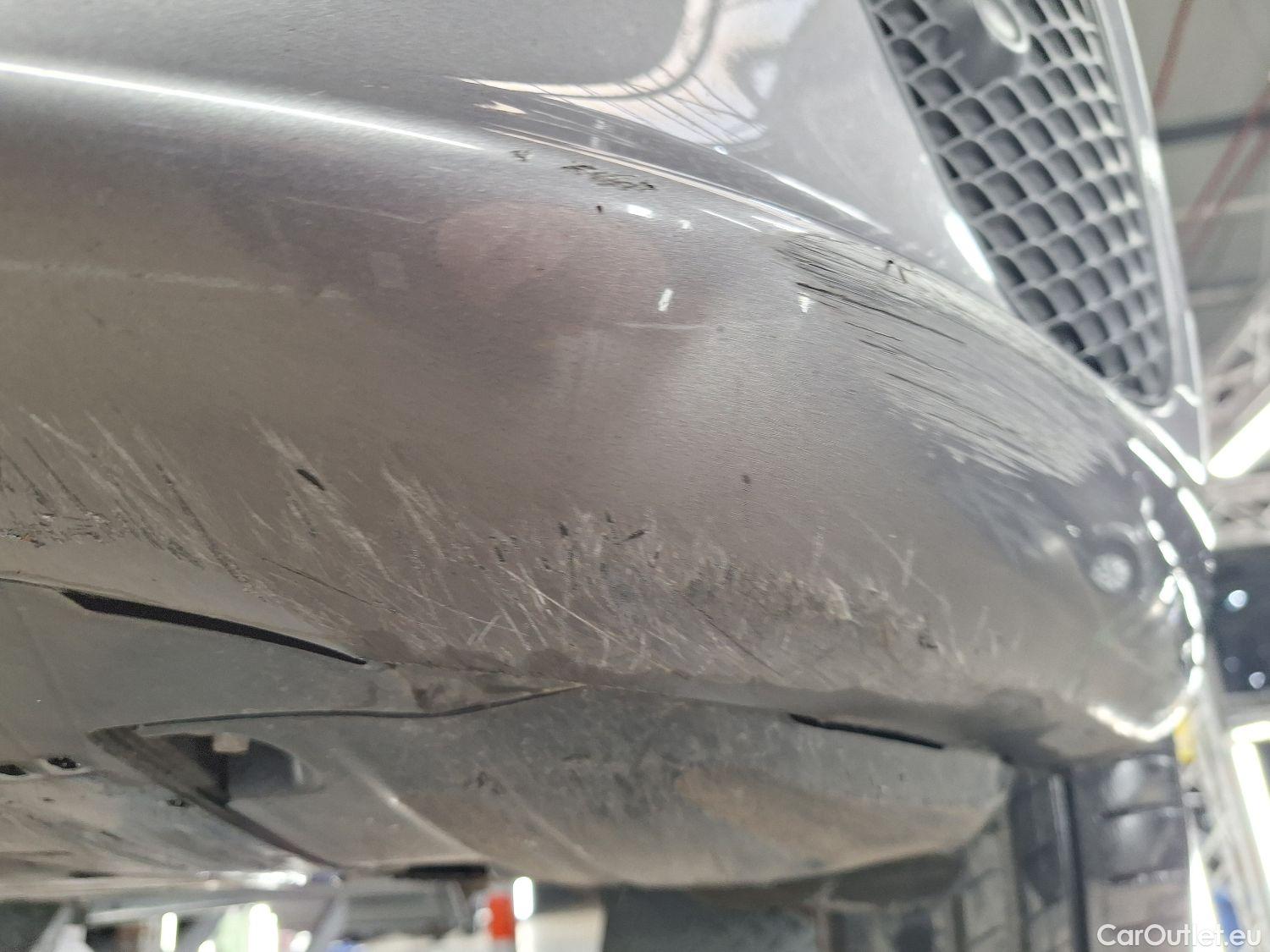  Mercedes  A-Klasse Mercedes, A-Class Berline '18, Mercedes-Benz  Limousine A 180 d DCT Busin #68