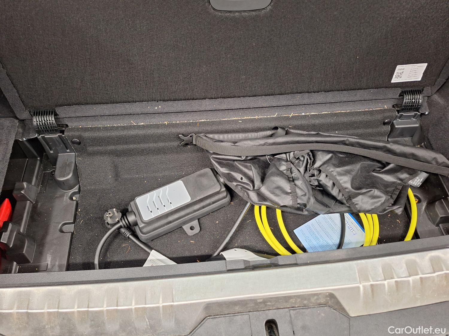  Bmw  Serie 3 BMW, 3-serie Touring '18, BMW 3 Reeks Touring 330e (215 kW) 5d #2