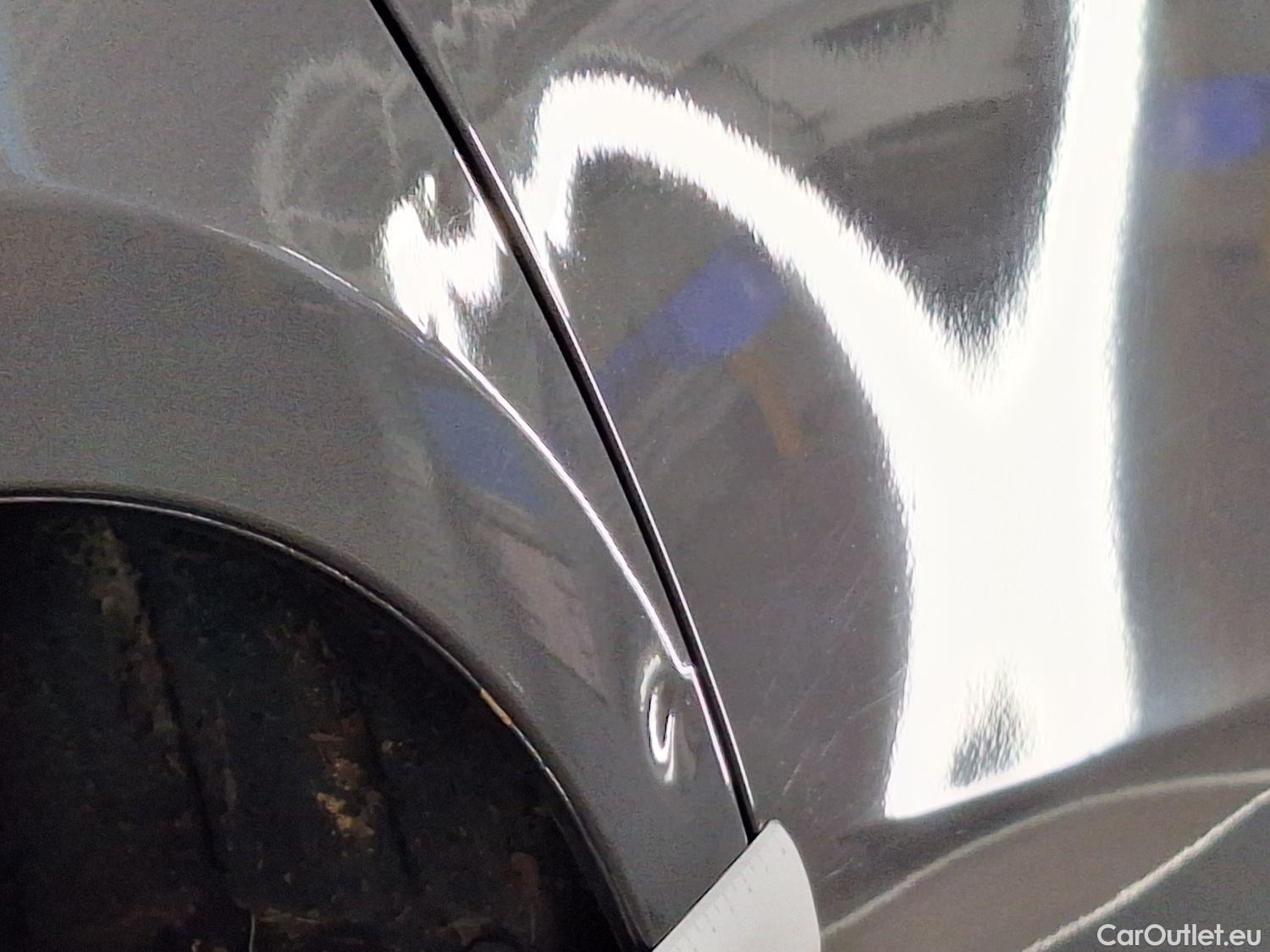  Mercedes  A-Klasse Mercedes, A-Class Berline '18, Mercedes-Benz  Limousine A 180 d DCT Busin #33