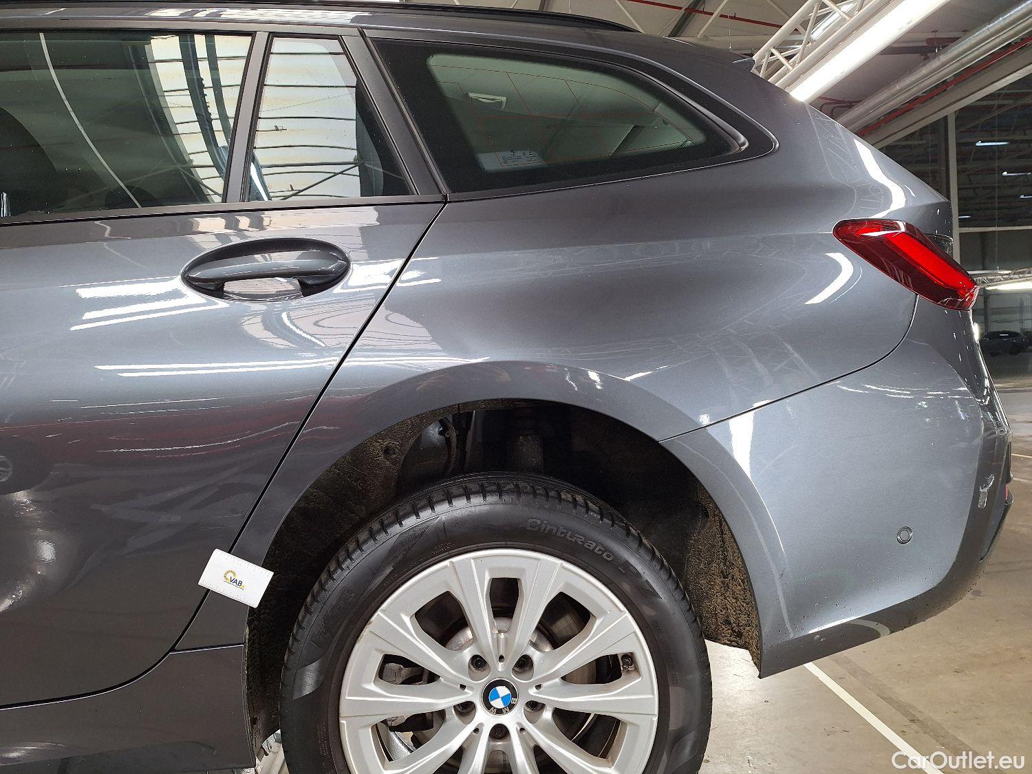  Bmw  Serie 3 BMW, 3-serie Touring '18, BMW 3 Reeks Touring 330e (215 kW) 5d #18