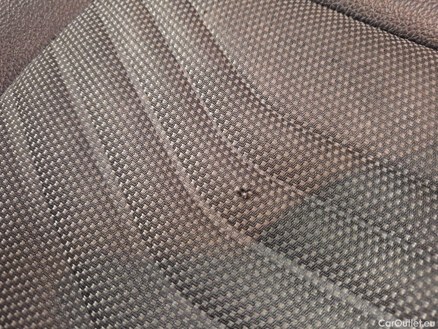  Mercedes  A-Klasse Mercedes, A-Class Berline '18, Mercedes-Benz  Limousine A 180 d DCT Busin #9