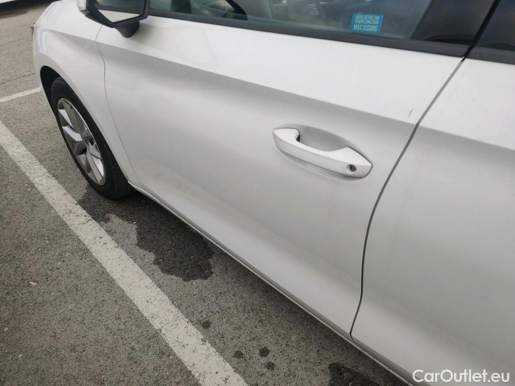  Seat  Leon  Style Go 2.0 TDI 115CV MT6 E6d #1