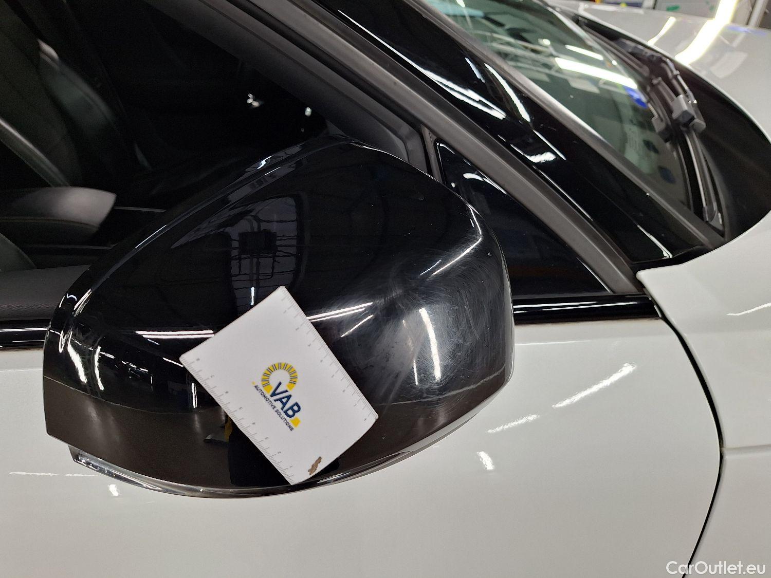  Volvo  XC 40 Volvo, XC40 '17 PHEV, Volvo XC40 T4 Recharge Geartronic R-Design 5d #2