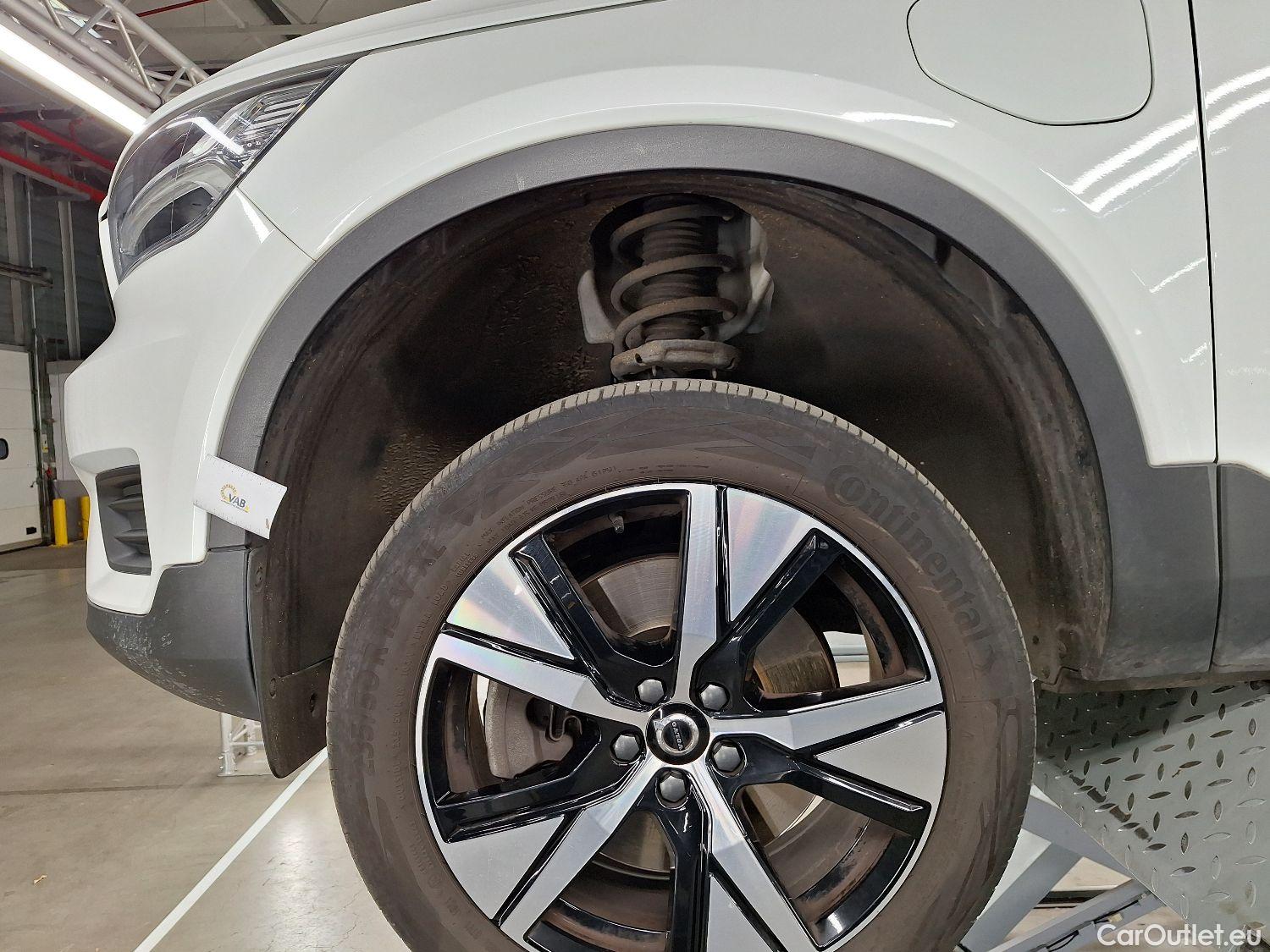  Volvo  XC 40 Volvo, XC40 '17 PHEV, Volvo XC40 T4 Recharge Geartronic R-Design 5d #9