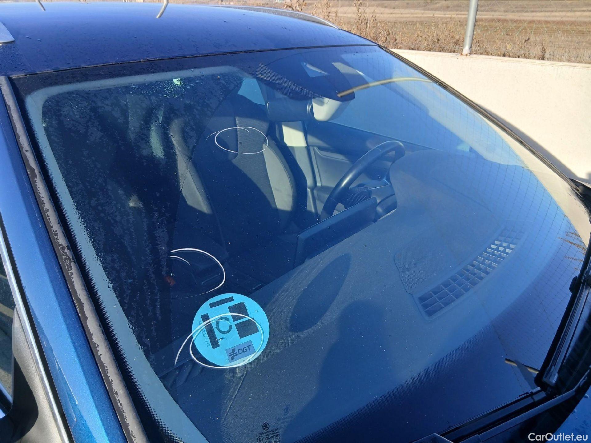  Skoda  Octavia SKODA  / 2020 / 5P / familiar Combi 2.0 TDI 85kW(115CV) DSG Ambition #10