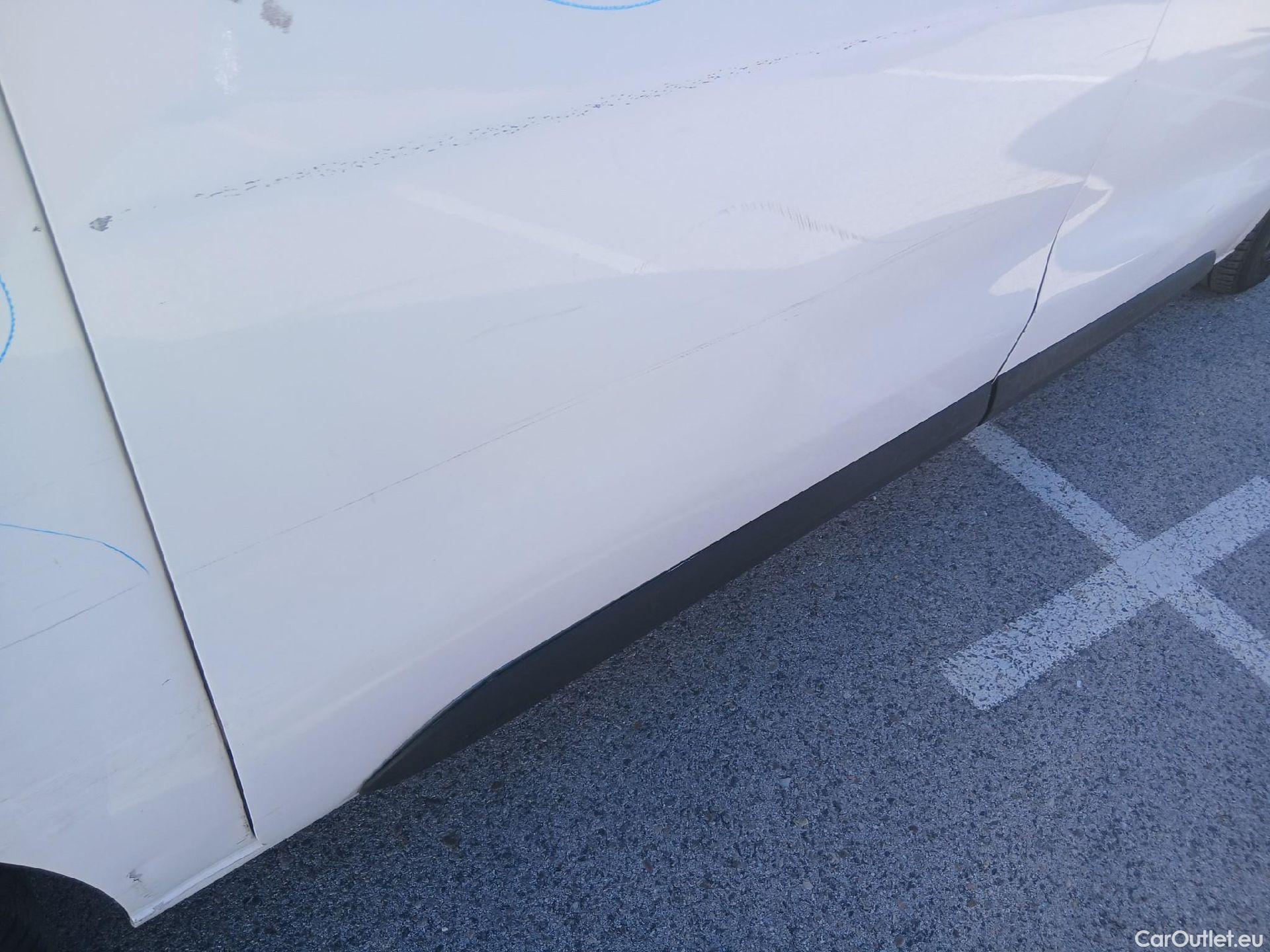  Opel  Vivaro OPEL  / 2019 / 4P / furgón 1.5 Diésel 74kW (100CV) M Std Express (CX) #37