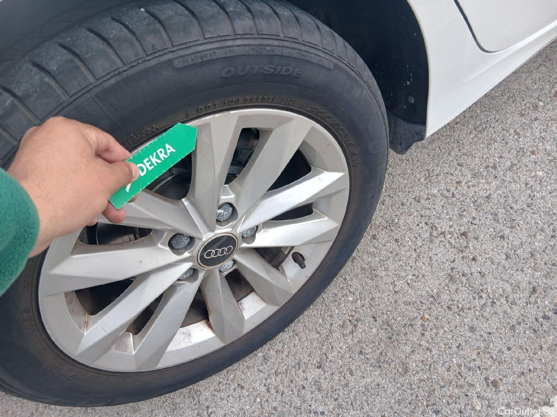  Audi  A3 AUDI  / 2020 / 5P / berlina con portón Sportback 30 TFSI 81kW (110CV) S tronic #18