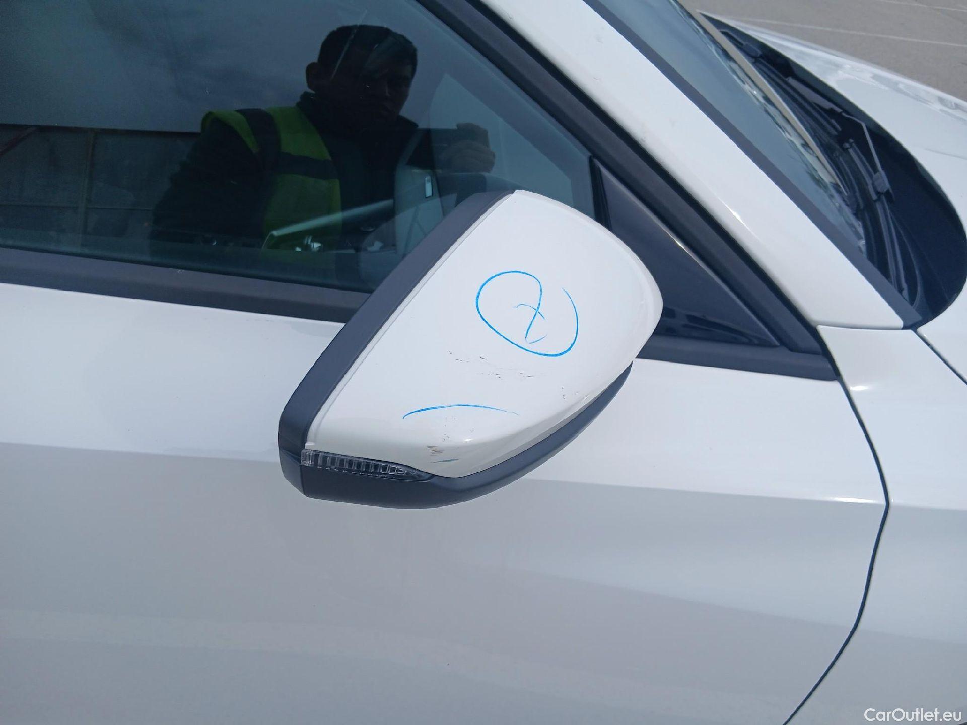  Audi  A3 AUDI  / 2020 / 5P / berlina con portón Sportback 30 TFSI 81kW (110CV) S tronic #25