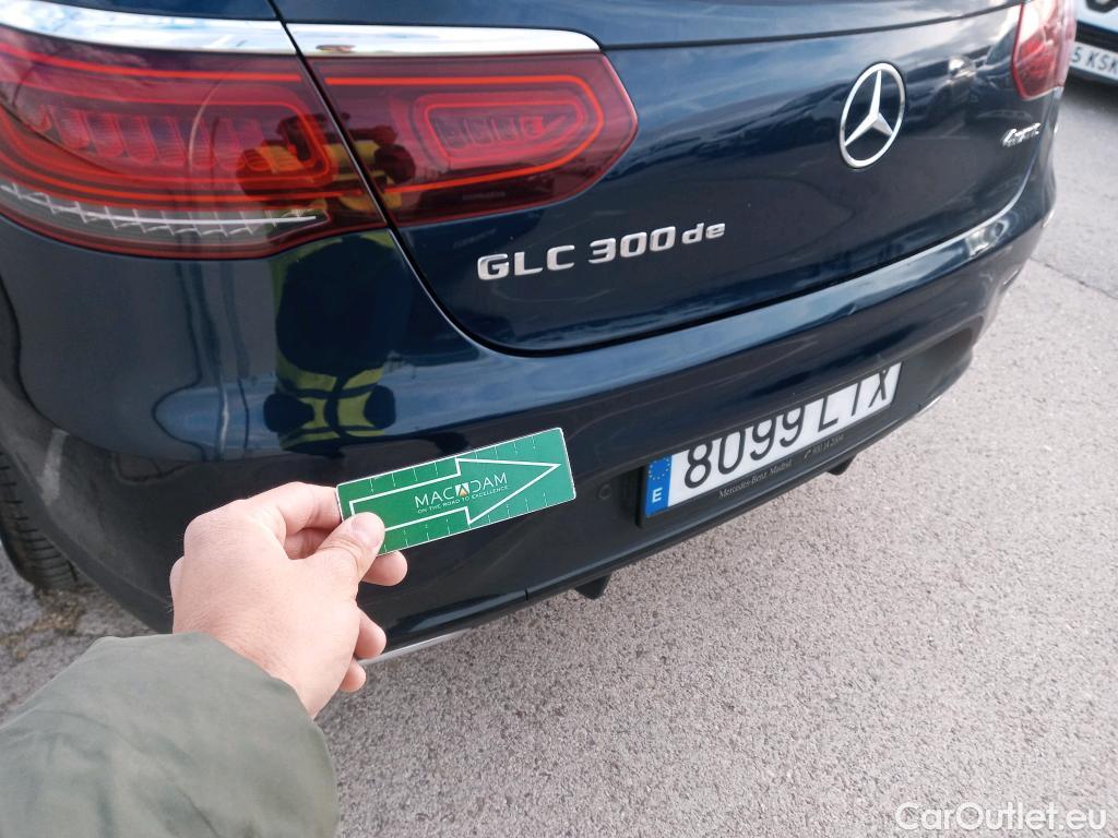 Mercedes  G-Klasee MERCEDES-BENZ GLC Coupé / 2019 / 5P / coupé GLC 300 de 4MATIC #16