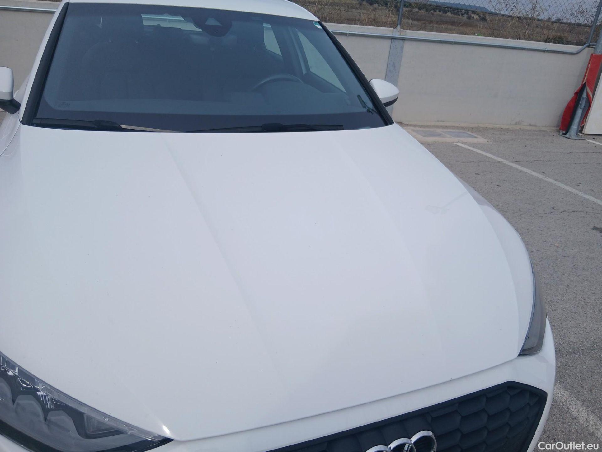  Audi  A3 AUDI  / 2020 / 5P / berlina con portón Sportback 30 TFSI 81kW (110CV) S tronic #4