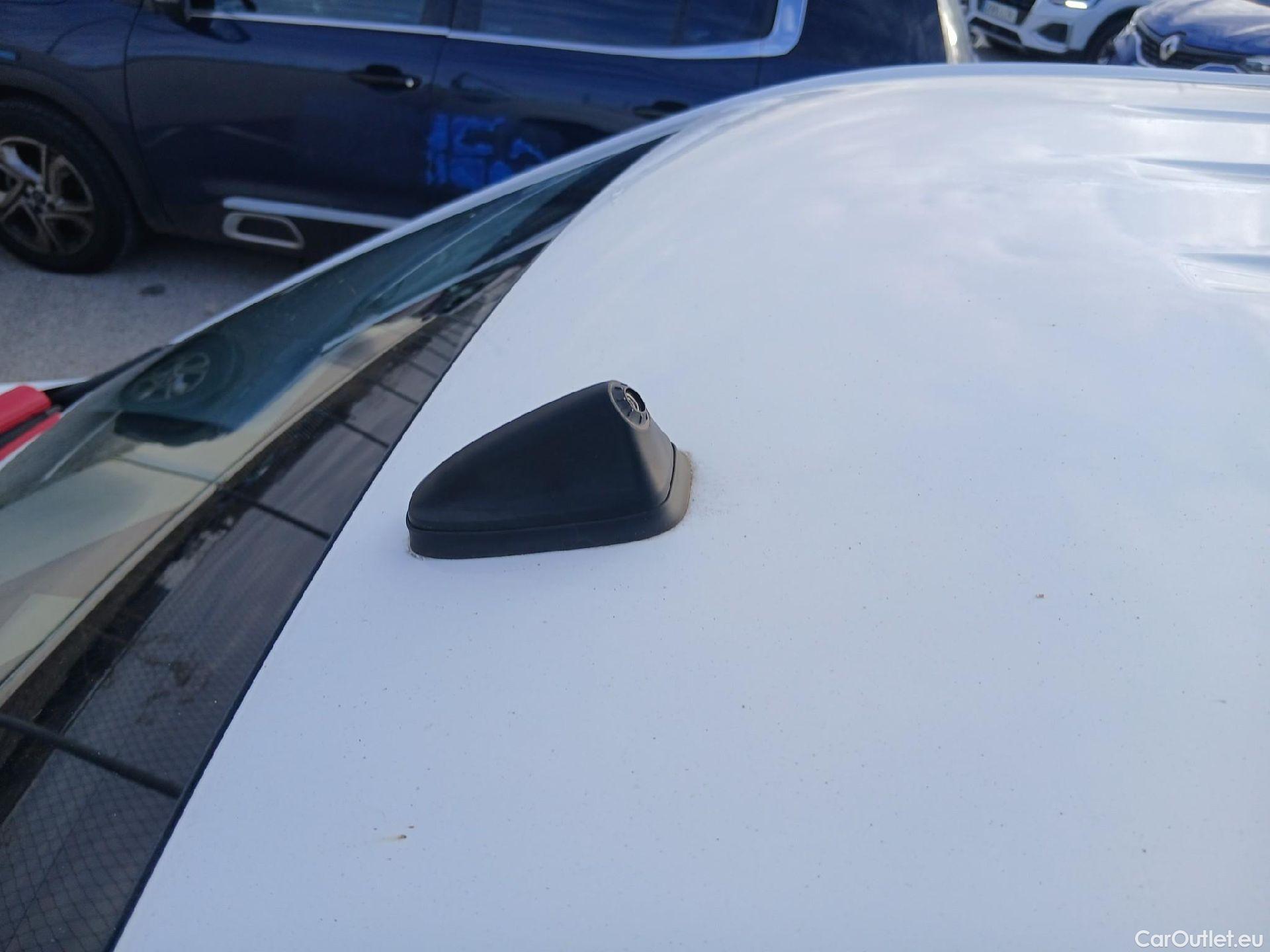  Opel  Combo OPEL  Life / 2018 / 5P / combi 1.5 TD 75kW (100CV) S/S Edition Plus L (IND) #20