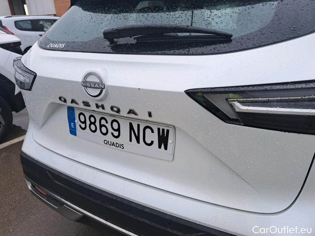  Land Rover  Discovery NISSAN QASHQAI / 2024 / 5P / todoterreno DIG-T 103kW (140CV) mHEV 4x2 Acenta #16