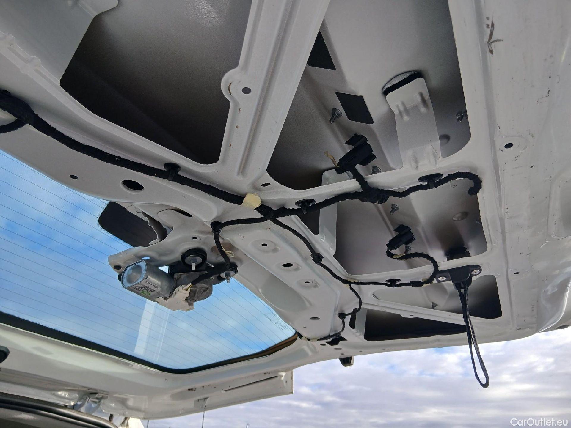  Opel  Combo OPEL  Life / 2018 / 5P / combi 1.5 TD 75kW (100CV) S/S Edition Plus L (IND) #29