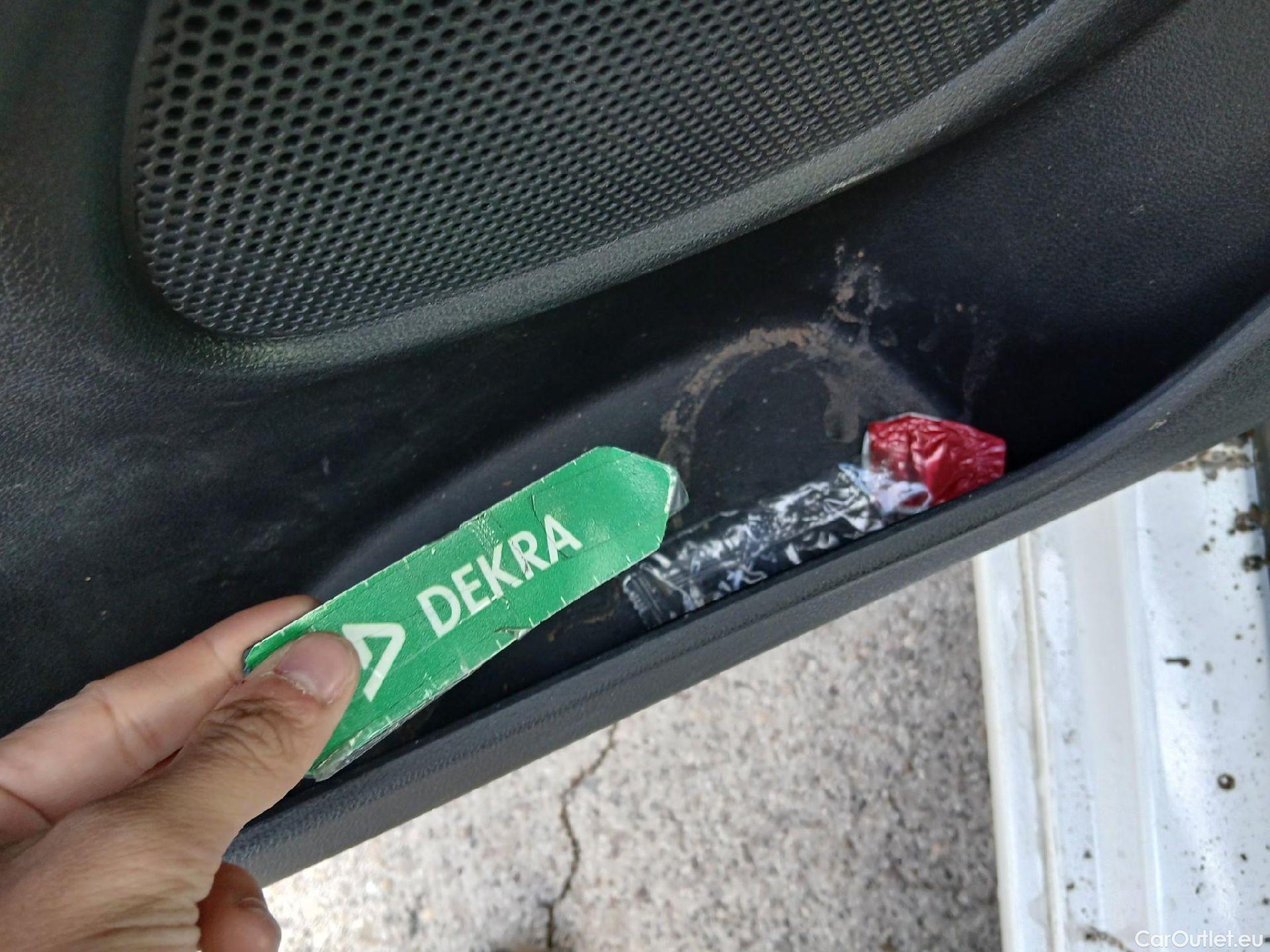  Opel  Combo OPEL  Life / 2018 / 5P / combi 1.5 TD 75kW (100CV) S/S Edition Plus L (IND) #14