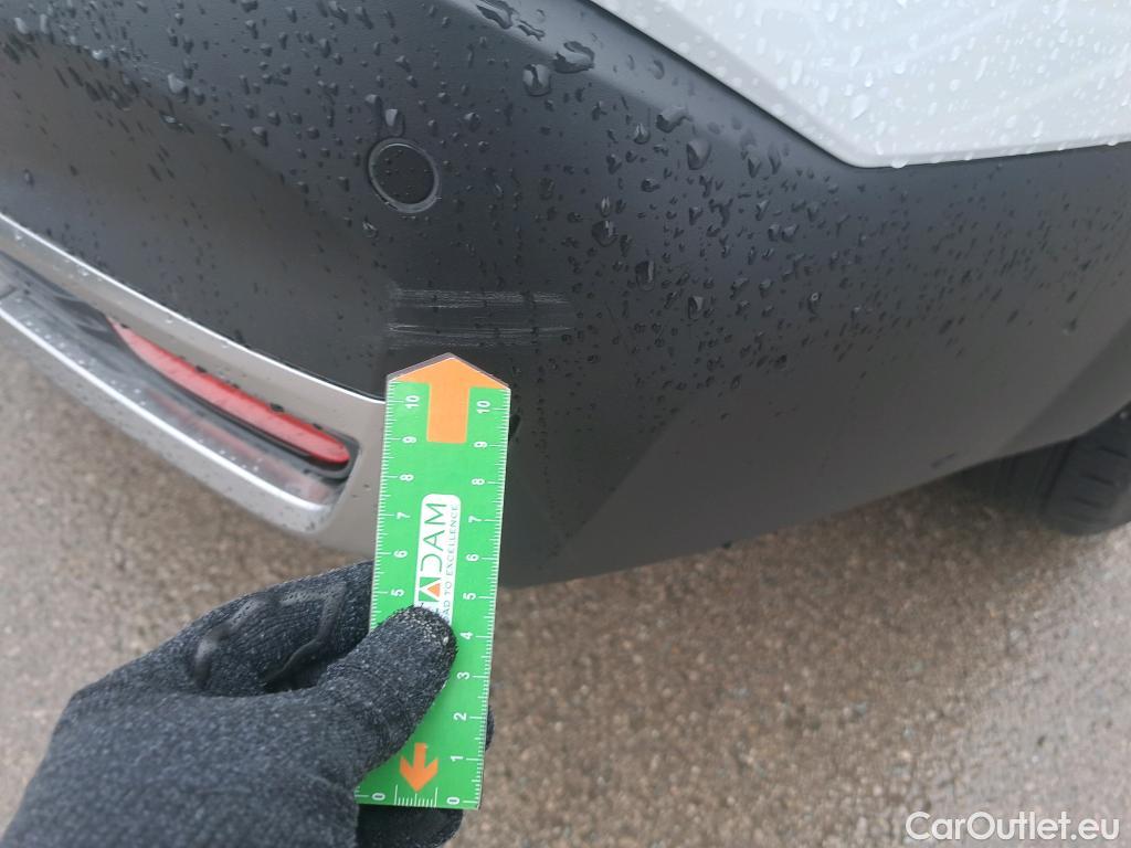  Land Rover  Discovery NISSAN QASHQAI / 2024 / 5P / todoterreno DIG-T 103kW (140CV) mHEV 4x2 Acenta #6