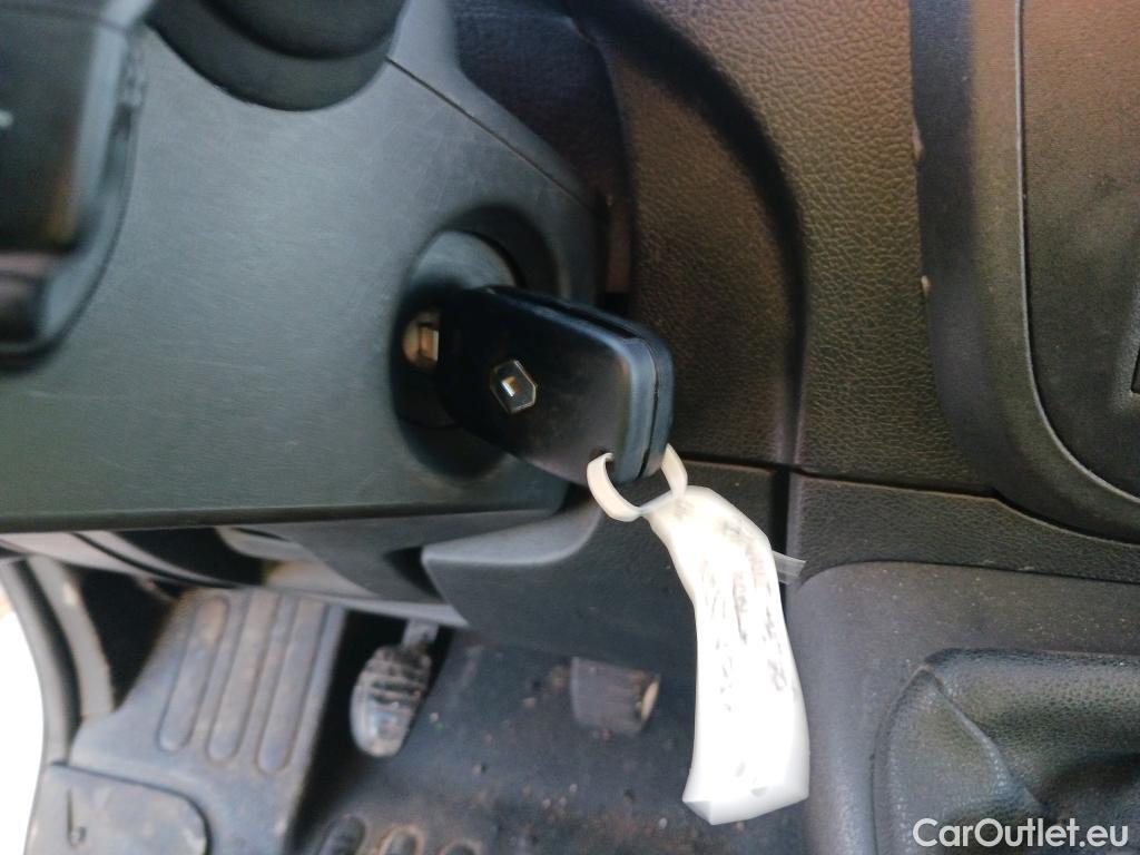  Renault  Master  III Volquete Doble Cabina L3H1 3 5t 2.3 dCi 130CV MT6 E6 #5