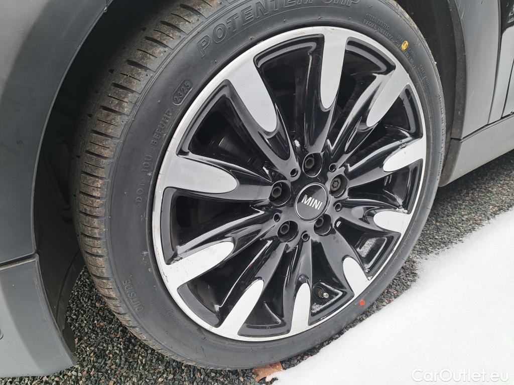  Mini  Cooper MINI Mini / 2014 / 5P / Berline  S Finition MINI Yours 192 ch BVA7 #35