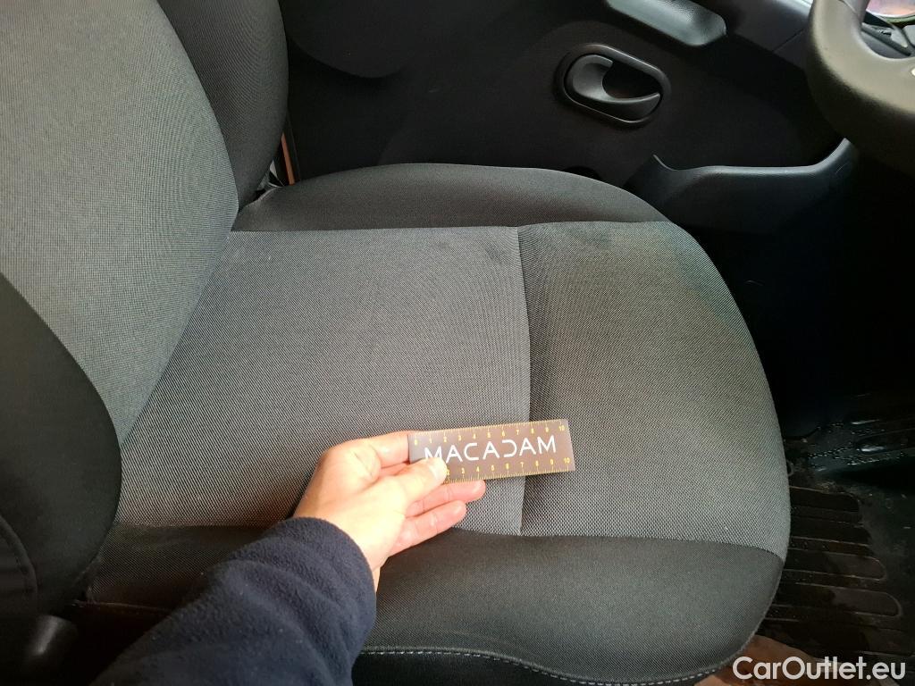  Renault  Master RENAULT  / 2019 / 4P / Fourgon tôlé FG Tr CF F3300 L2H2 Blue dCi 135 #8