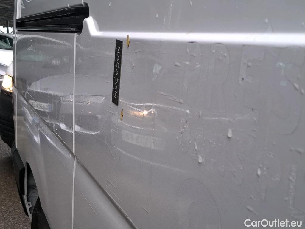  Renault  Master RENAULT  / 2019 / 4P / Fourgon tôlé FG Tr CF F3300 L2H2 Blue dCi 135 #4