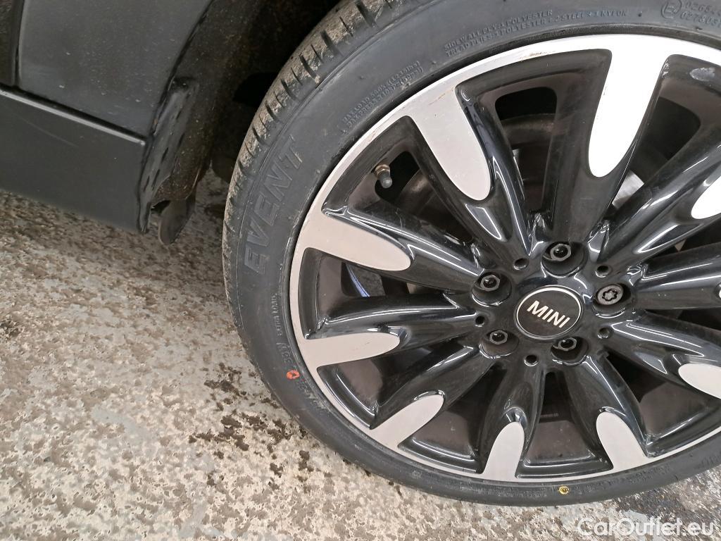  Mini  Cooper MINI Mini / 2014 / 5P / Berline  S Finition MINI Yours 192 ch BVA7 #12