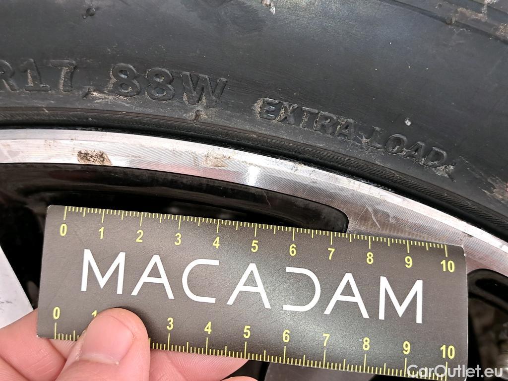  Mini  Cooper MINI Mini / 2014 / 5P / Berline  S Finition MINI Yours 192 ch BVA7 #27