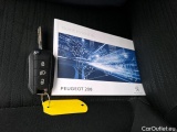  Peugeot  208 AFFAIRE PURETECH 82 S&S BVM5 PREMIUM PACK  27 #9