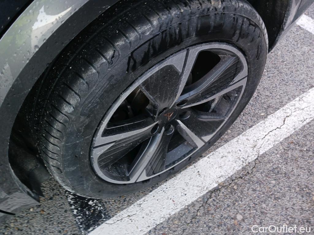  Cupra  Formentor CUPRA  / 2020 / 5P / todoterreno 1.4 e-Hybrid 150kW (204 CV) DSG (AC) #3