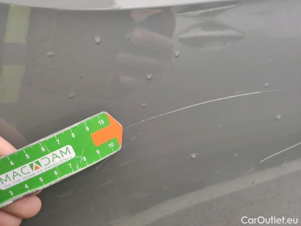  Audi  Q2 AUDI  / 2016 / 5P / todoterreno Design 30 TFSI 85kW (116CV) #8