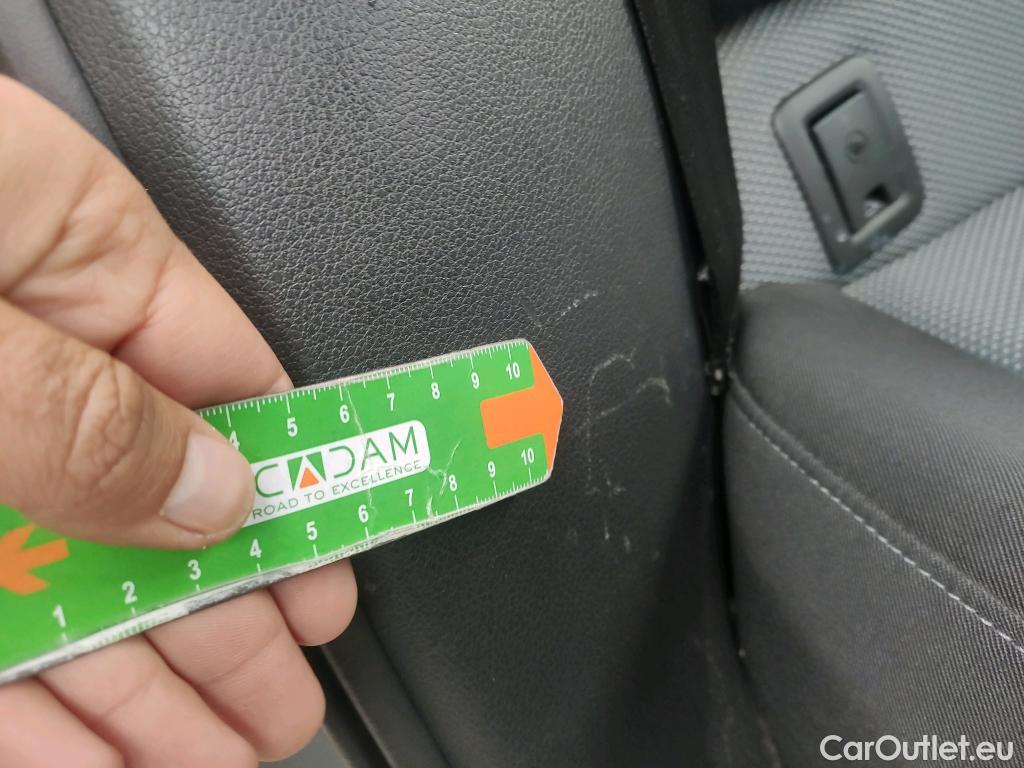  Audi  Q2 AUDI  / 2016 / 5P / todoterreno Design 30 TFSI 85kW (116CV) #18