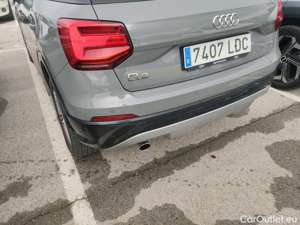  Audi  Q2 AUDI  / 2016 / 5P / todoterreno Design 30 TFSI 85kW (116CV) #29