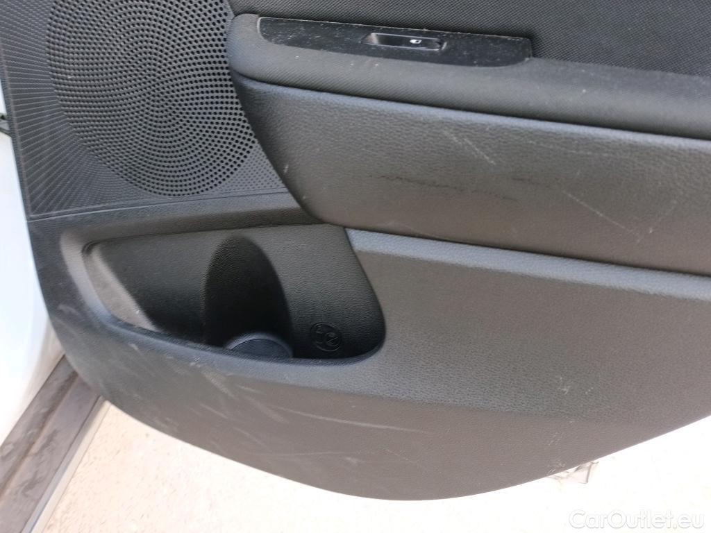  KIA  XCeed KIA  / 2019 / 5P / todoterreno 1.0 T-GDi Drive 88kW (120CV) #12