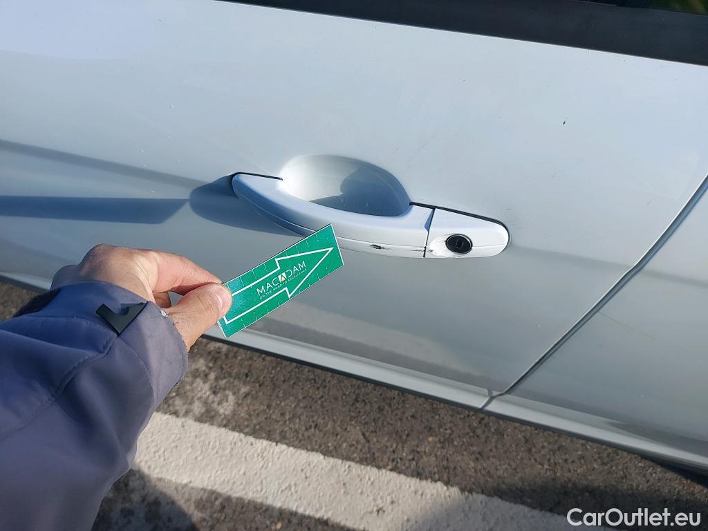  Ford  Focus FORD  5p 3G berlina con portón 1.5 TDCi E6 88kW (120CV) Trend+ #4