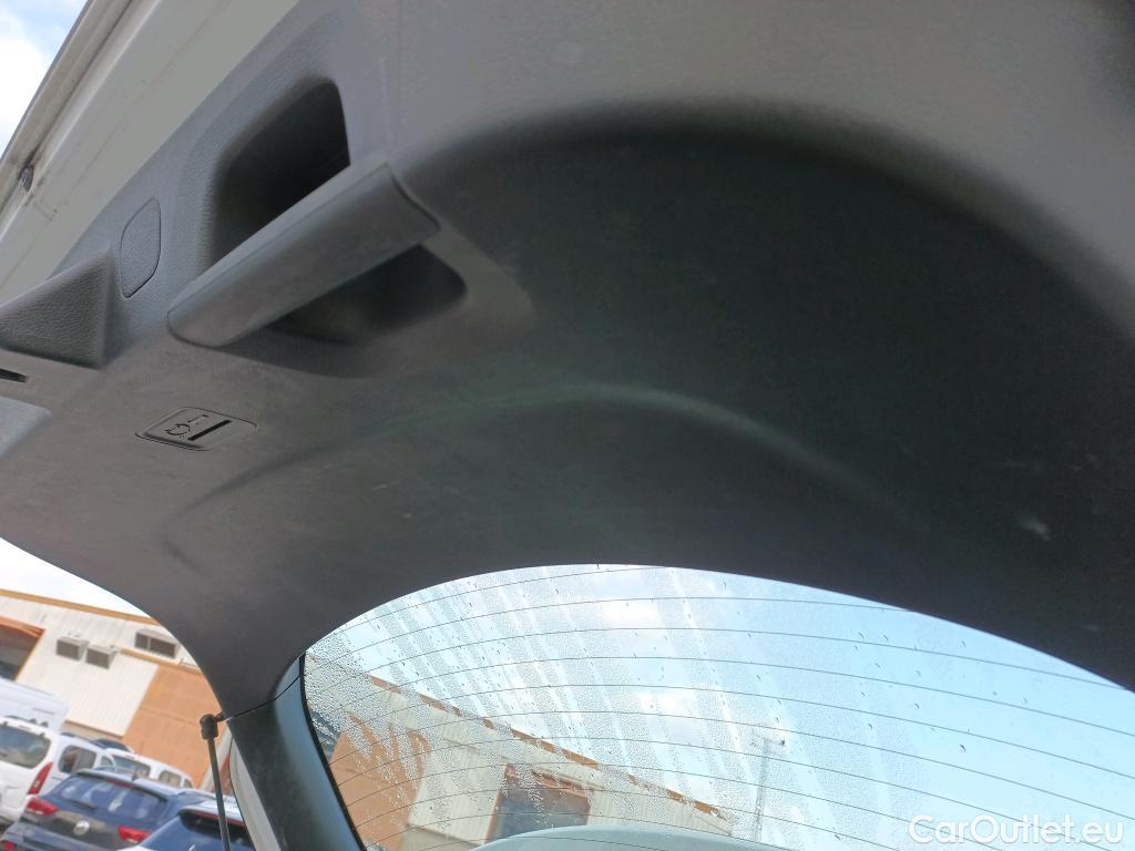  KIA  XCeed KIA  / 2019 / 5P / todoterreno 1.0 T-GDi Drive 88kW (120CV) #7