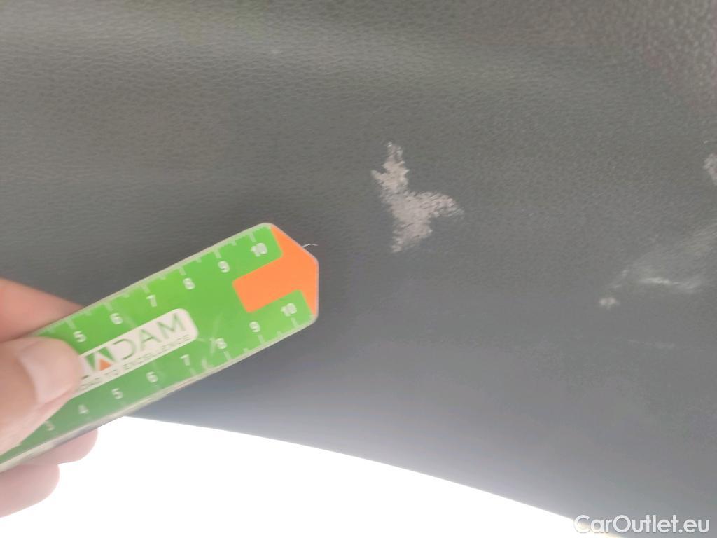  KIA  XCeed KIA  1.6 GDi PHEV 104kW (141CV) eDrive #14