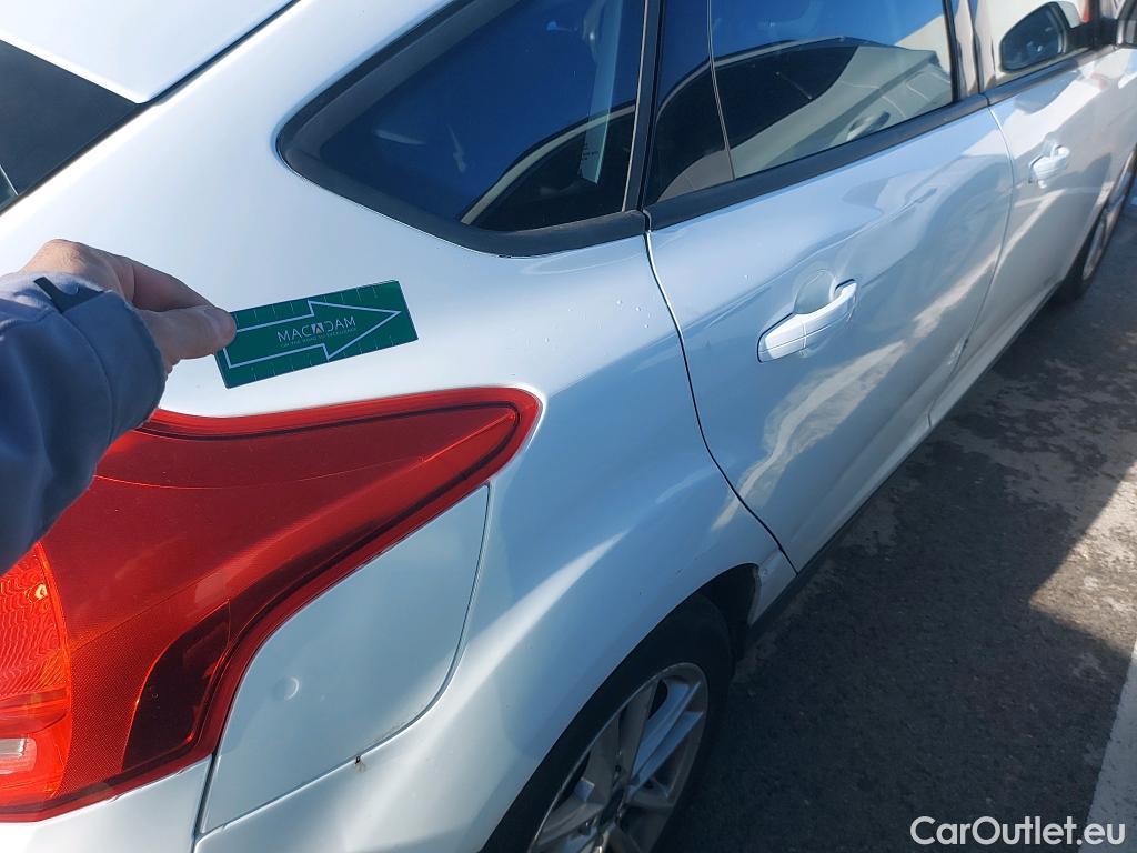  Ford  Focus FORD  5p 3G berlina con portón 1.5 TDCi E6 88kW (120CV) Trend+ #13