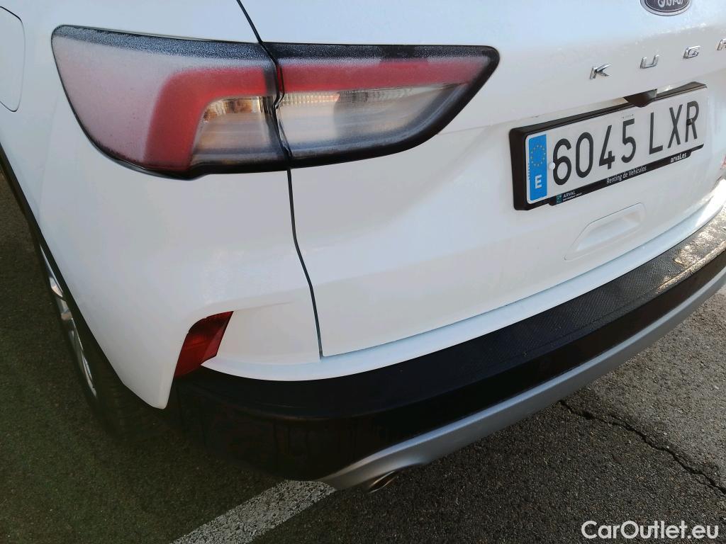  Ford  Kuga FORD  / 2019 / 5P / todoterreno Titanium 1.5T EcoBoost 88kW (120CV) #14