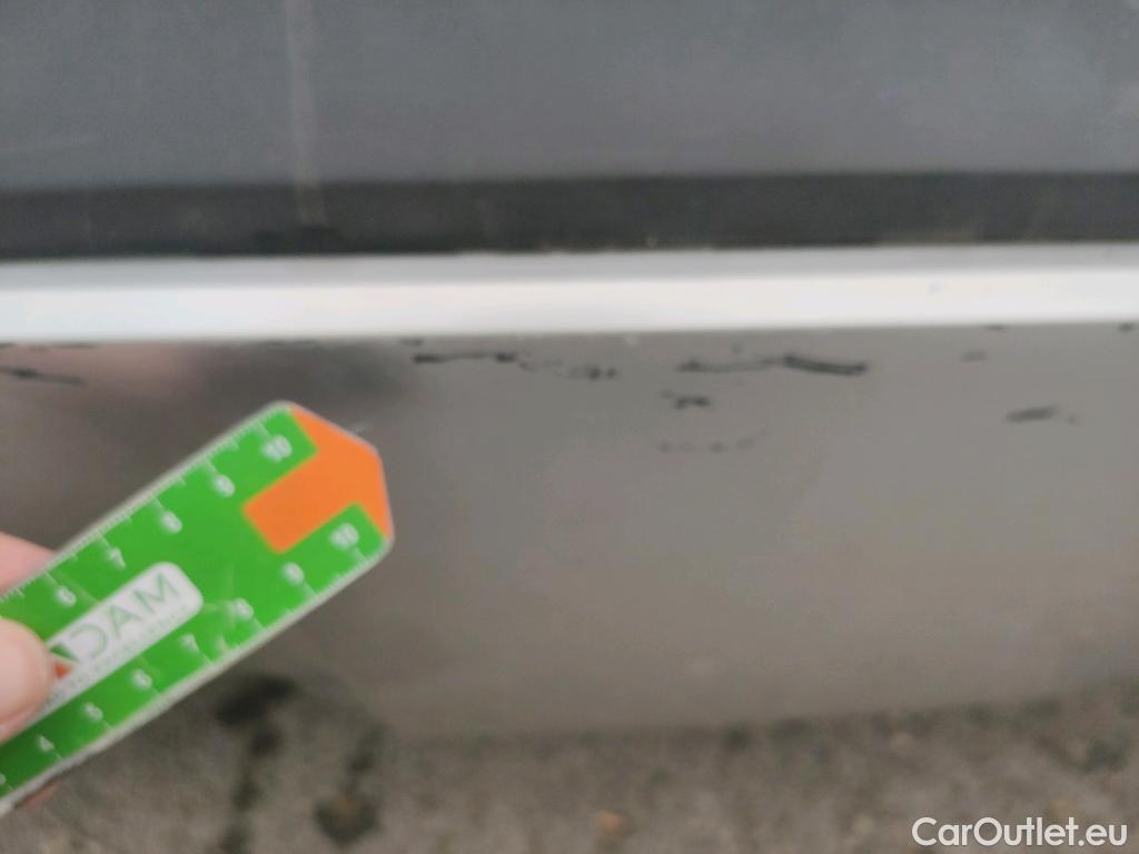  KIA  XCeed KIA  1.6 GDi PHEV 104kW (141CV) eDrive #16