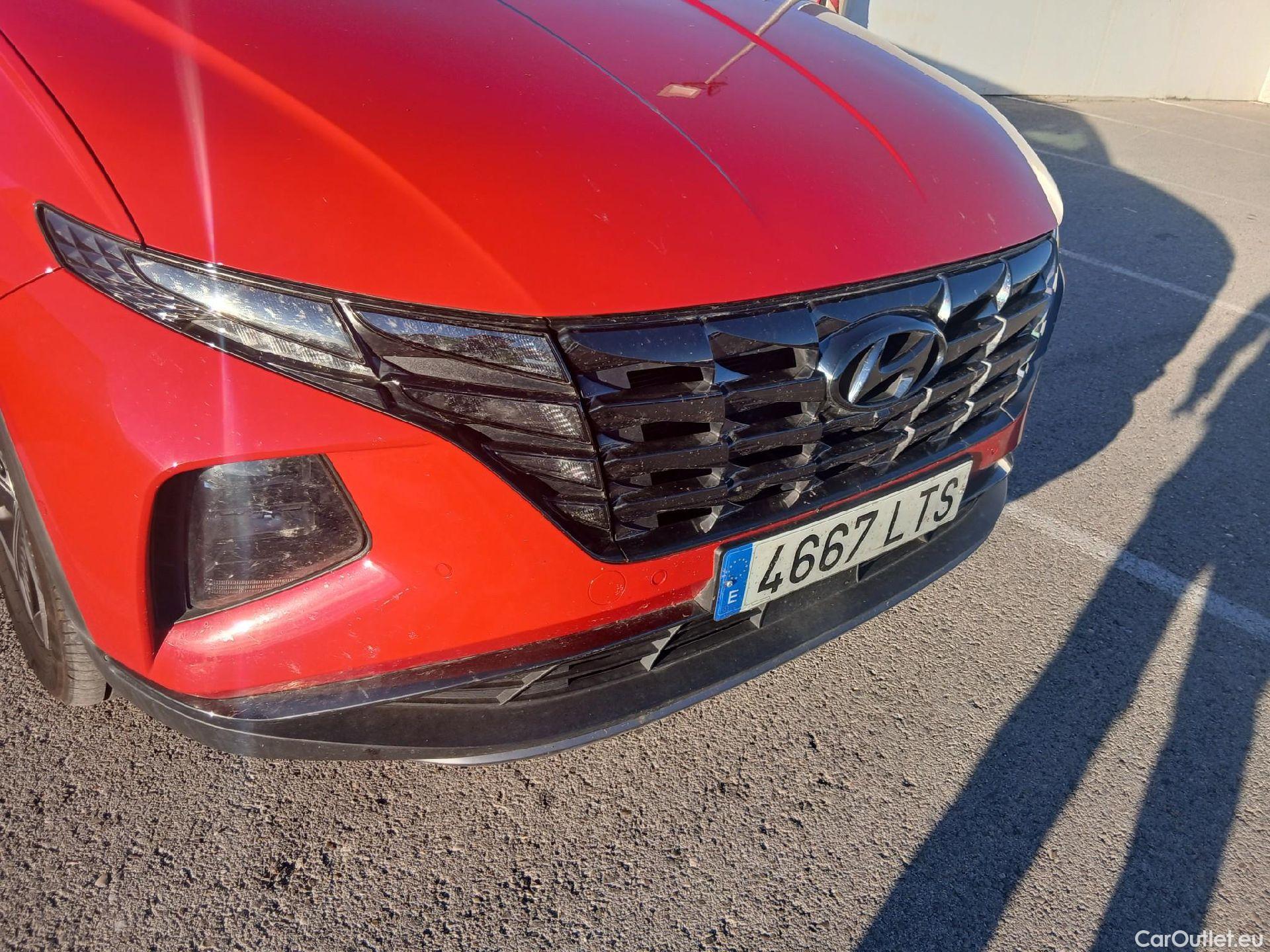  Hyundai  Tucson HYUNDAI  / 2020 / 5P / todoterreno 1.6 TGDI PHEV 195kW Style Auto 4x4 #26