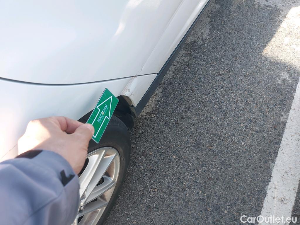  Ford  Focus FORD  5p 3G berlina con portón 1.5 TDCi E6 88kW (120CV) Trend+ #14