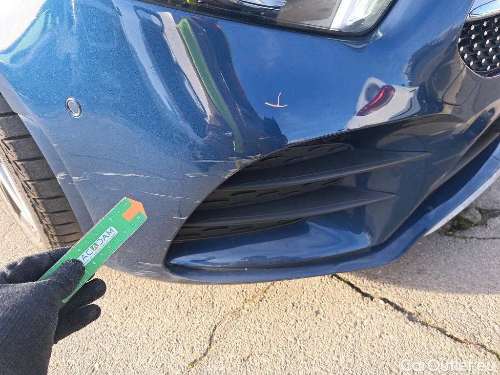  Mercedes  A-Klasse MERCEDES-BENZ Clase A / 2018 / 5P / berlina con portón A 200 d #34