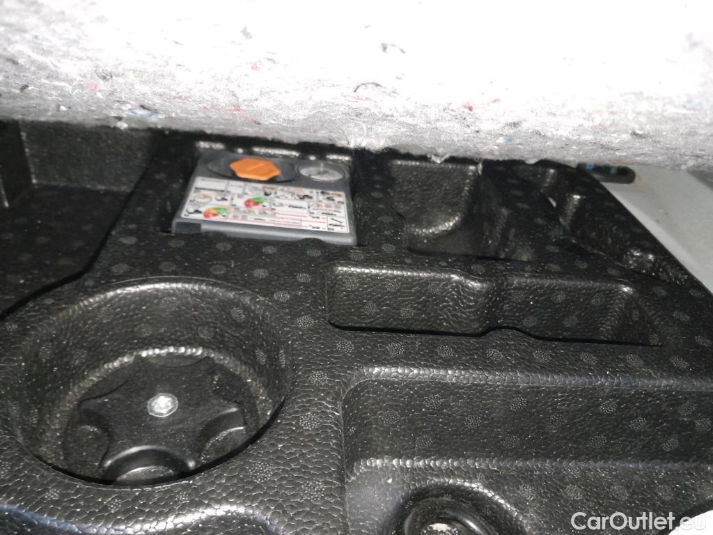  Nissan  Qashqai NISSAN  / 2021 / 5P / todoterreno DIG-T 116kW mHEV Xtronic 4x4 N-Connecta #2