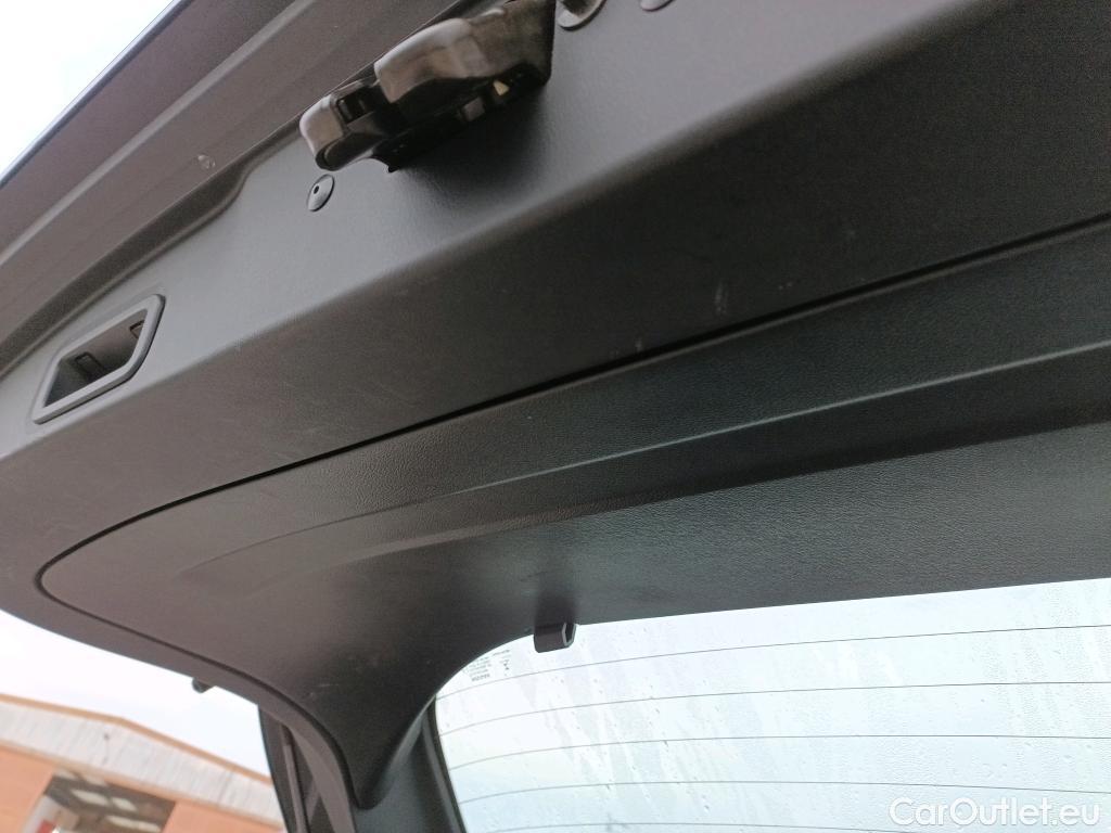  Nissan  Qashqai NISSAN  / 2021 / 5P / todoterreno DIG-T 103kW (140CV) mHEV 4x2 Acenta #6