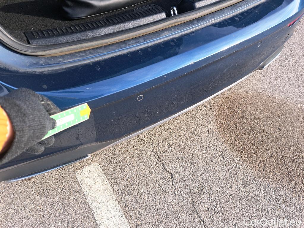  Mercedes  A-Klasse MERCEDES-BENZ Clase A / 2018 / 5P / berlina con portón A 200 d #11