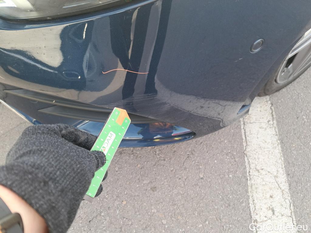  Mercedes  A-Klasse MERCEDES-BENZ Clase A / 2018 / 5P / berlina con portón A 200 d #36