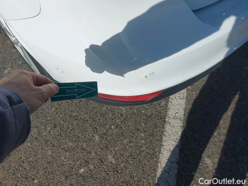  Ford  Focus FORD  5p 3G berlina con portón 1.5 TDCi E6 88kW (120CV) Trend+ #32