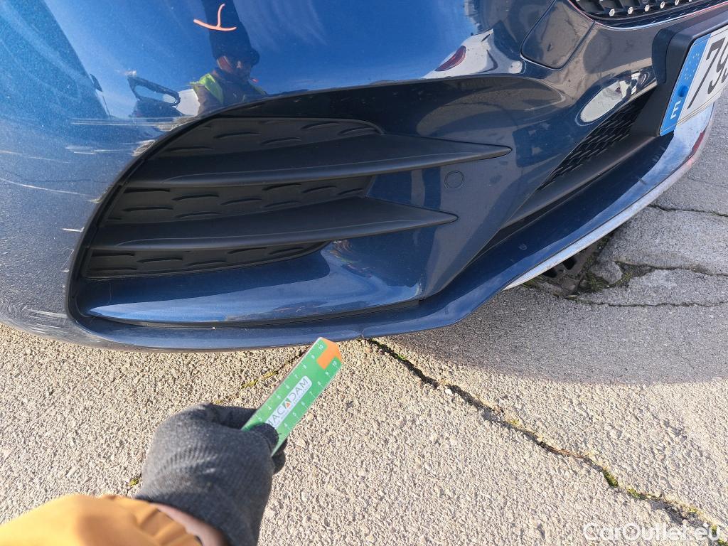  Mercedes  A-Klasse MERCEDES-BENZ Clase A / 2018 / 5P / berlina con portón A 200 d #35