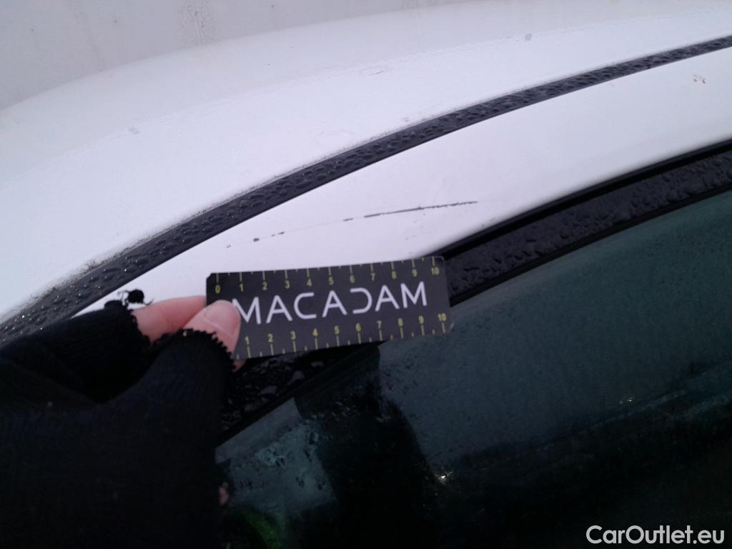  Nissan  Qashqai NISSAN  / 2021 / 5P / todoterreno DIG-T 116kW mHEV Xtronic 4x4 N-Connecta #4