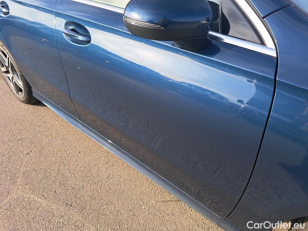  Mercedes  A-Klasse MERCEDES-BENZ Clase A / 2018 / 5P / berlina con portón A 200 d #17