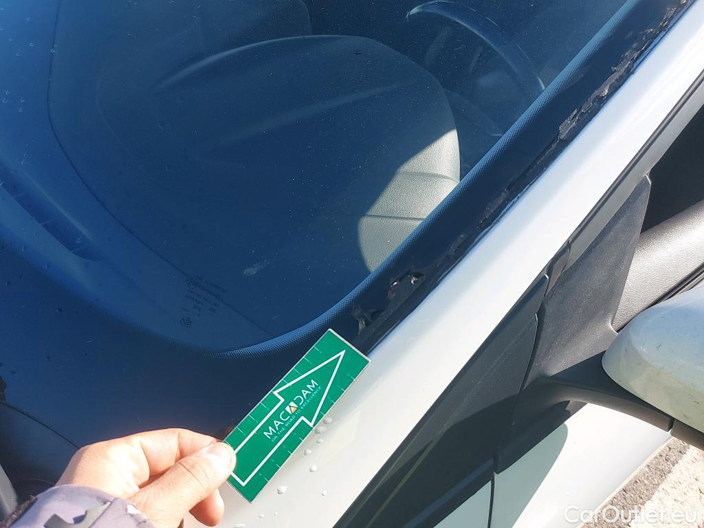  Ford  Focus FORD  5p 3G berlina con portón 1.5 TDCi E6 88kW (120CV) Trend+ #29